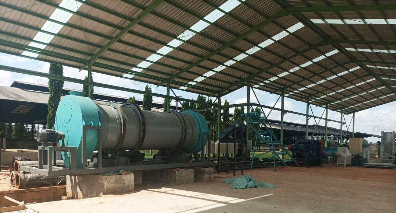 Machine BST-20 Biochar installée en Indonésie en 2023 - Traiter le bambou